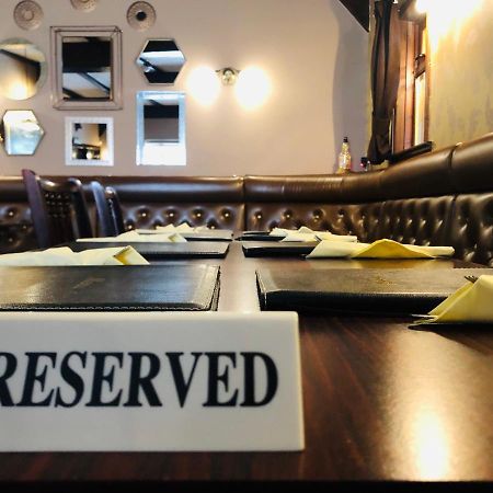 The Aberdeen Arms Hotel Tarves Esterno foto