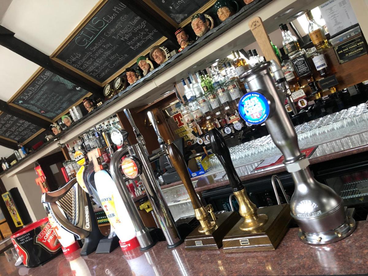 The Aberdeen Arms Hotel Tarves Esterno foto