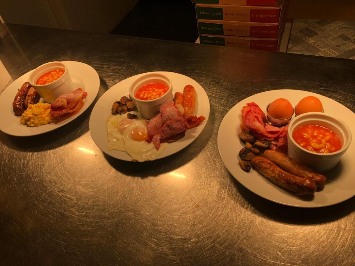The Aberdeen Arms Hotel Tarves Esterno foto